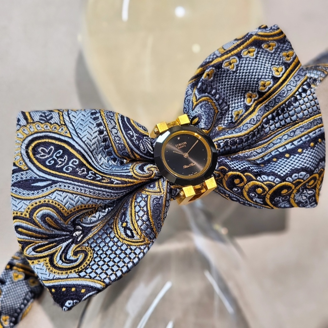 Happy New Year Zircon 