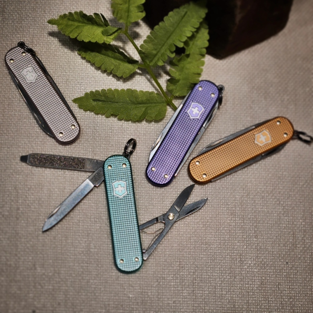 Victorinox Classic SD Alox 